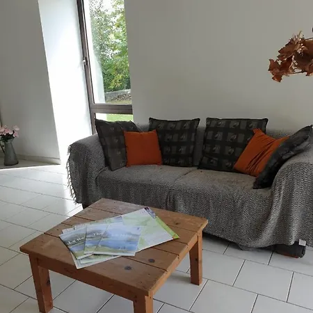 Maison Rustique Pyreneenne, Vue Sur Les Montagnes