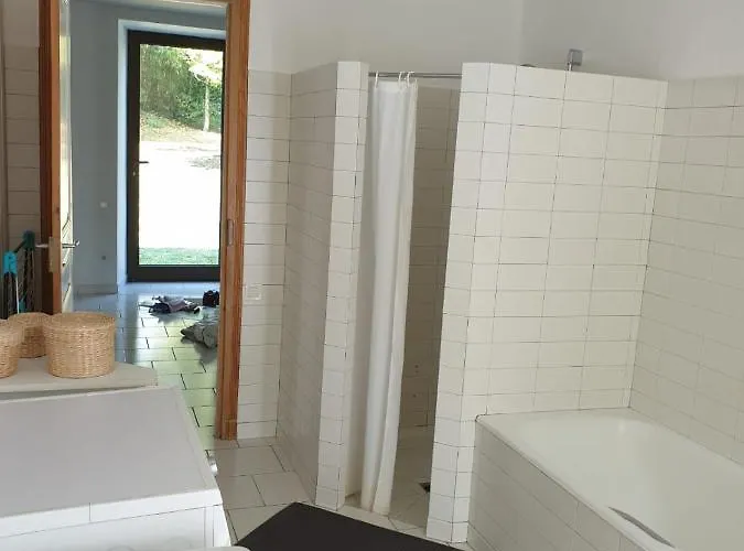 La Bergerie, Maison Spacieuse Avec Grand Jardin, Vue Sur Les Pyrénées Hébergement de vacances *