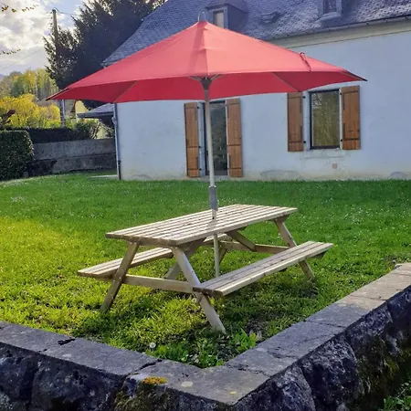 Maison Rustique Pyreneenne, Vue Sur Les Montagnes 卢德